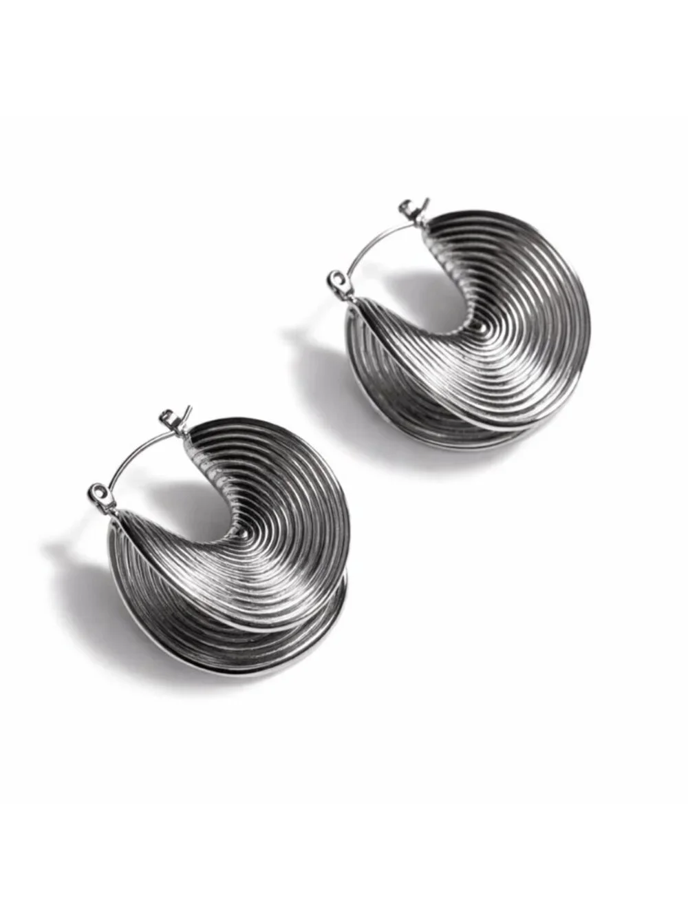 New! Silver Crescent Earrings (1064) NWOT